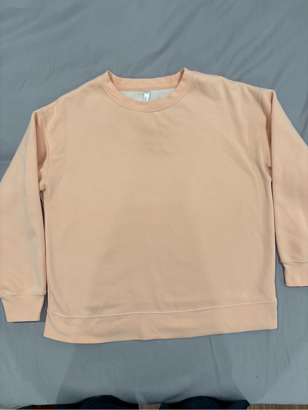 Women’s Crewneck Sweat Shirt in Soft Peach